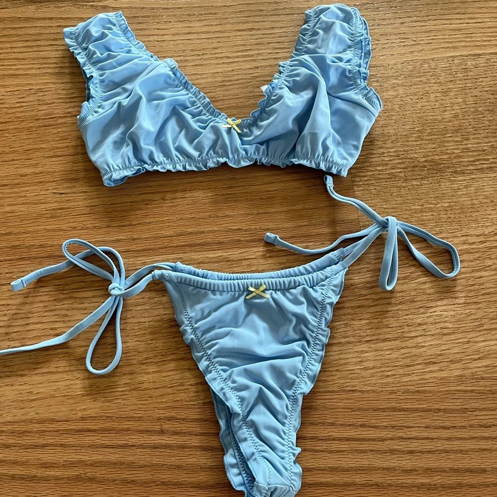 Frankies bikinis set